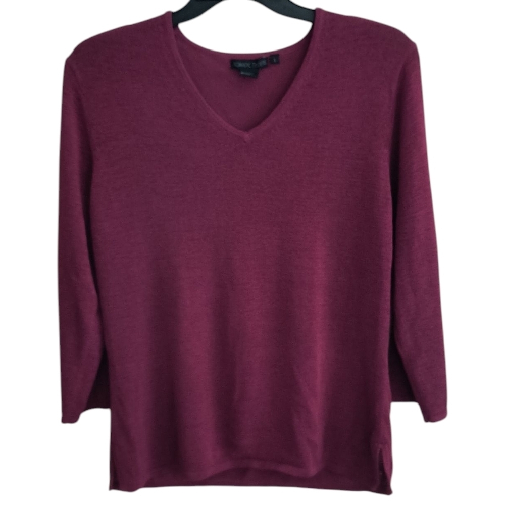 Nomadic Traders Burgundy V-Neck Sweater Size L